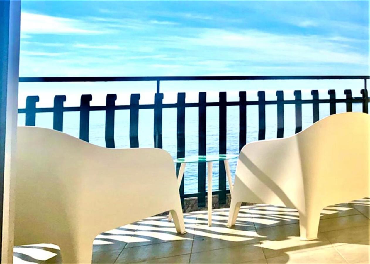 Apartamento VacanzeNaxos - Casa Frontemare Giardini-Naxos Exterior foto